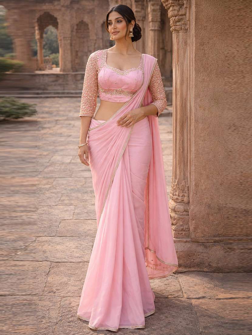 women solid with bordered saree with blouse