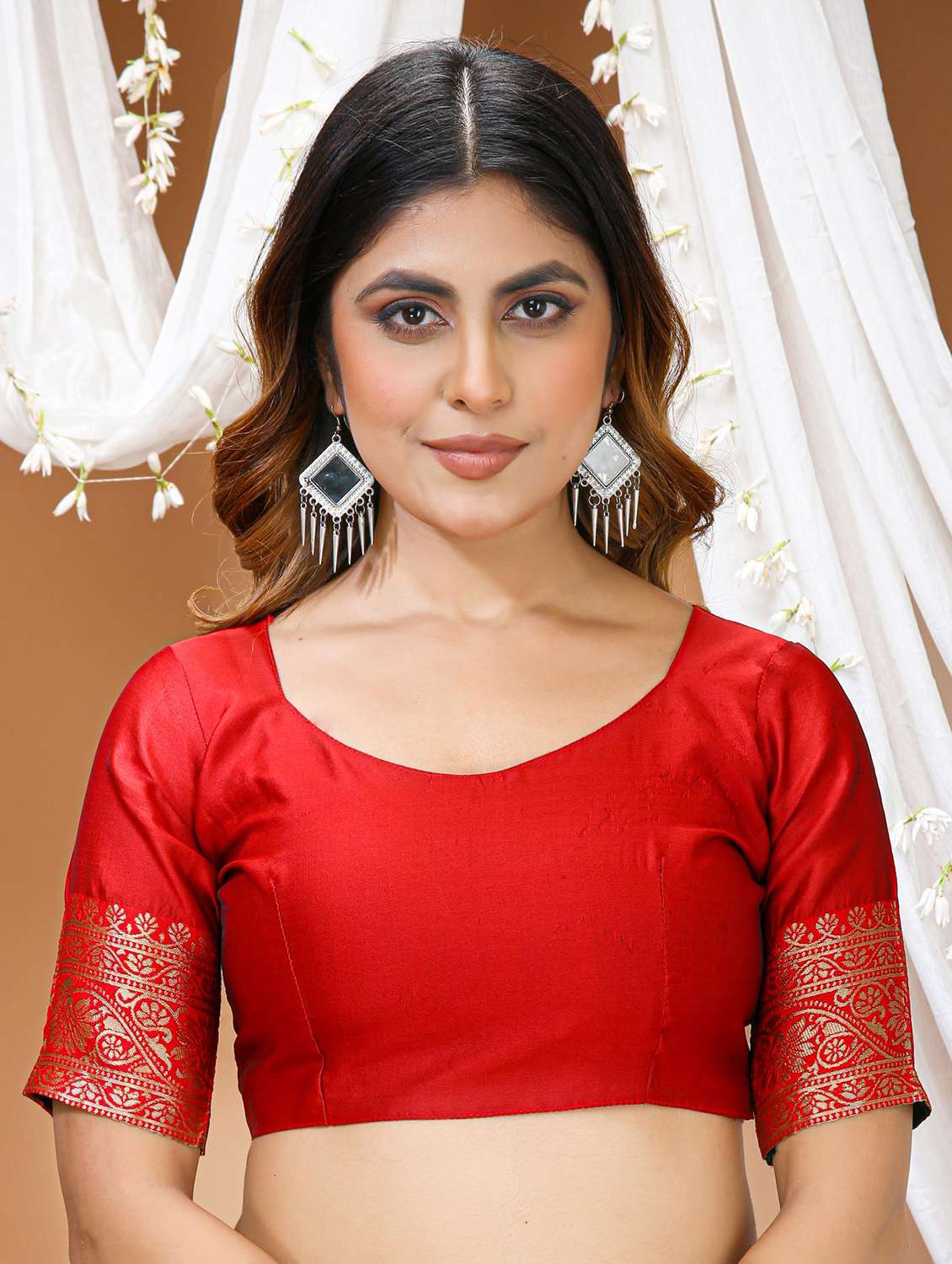 women green kanjivaram saree with blouse - 22473502 -  Standard Image - 5