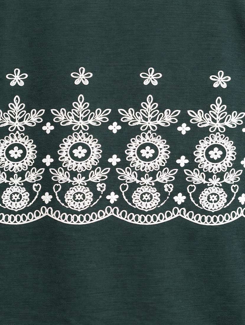 women bottle green cotton crop top - 22473667 -  Standard Image - 5