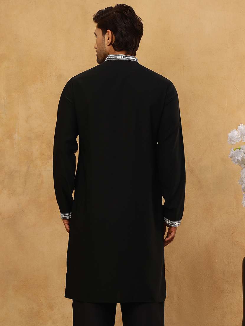 Men Black Cotton Long Kurtas Kurta - 22476973 -  Standard Image - 5