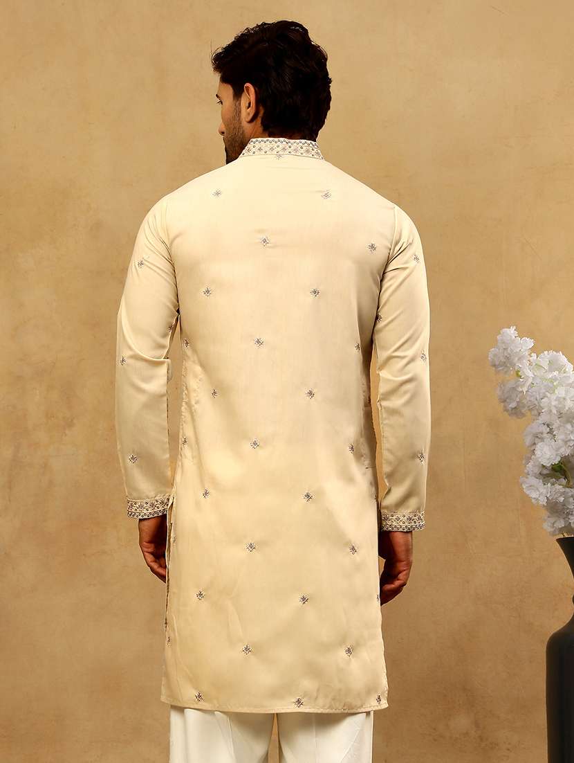 Men Embroidered Long Sleeve Straight Kurta - 22477006 -  Standard Image - 5