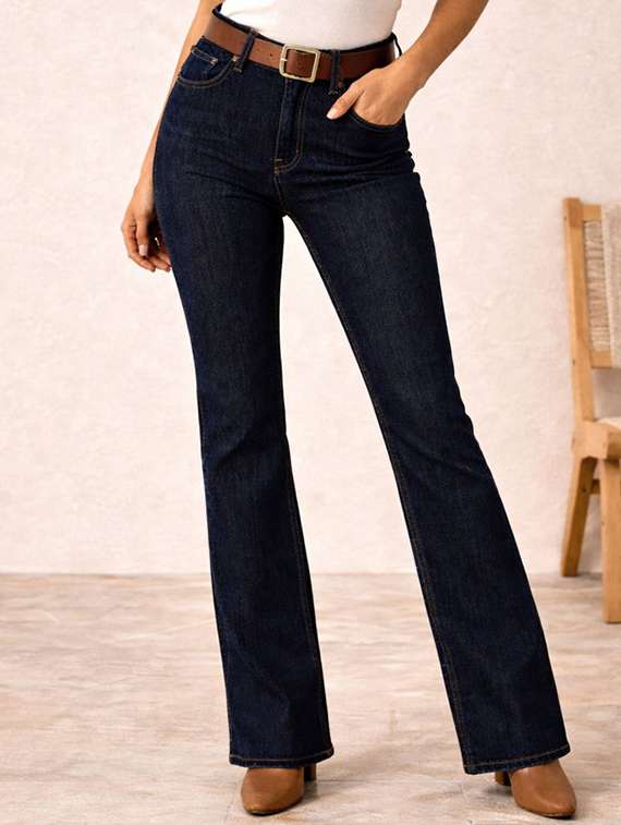 women solid mid rise bootcut jeans