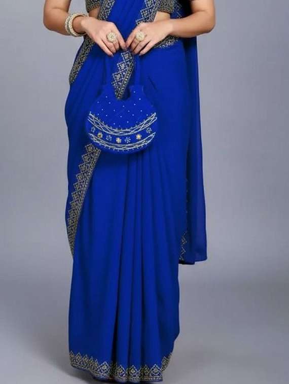 women solid with bordered saree with blouse - 22478175 -  Standard Image - 5