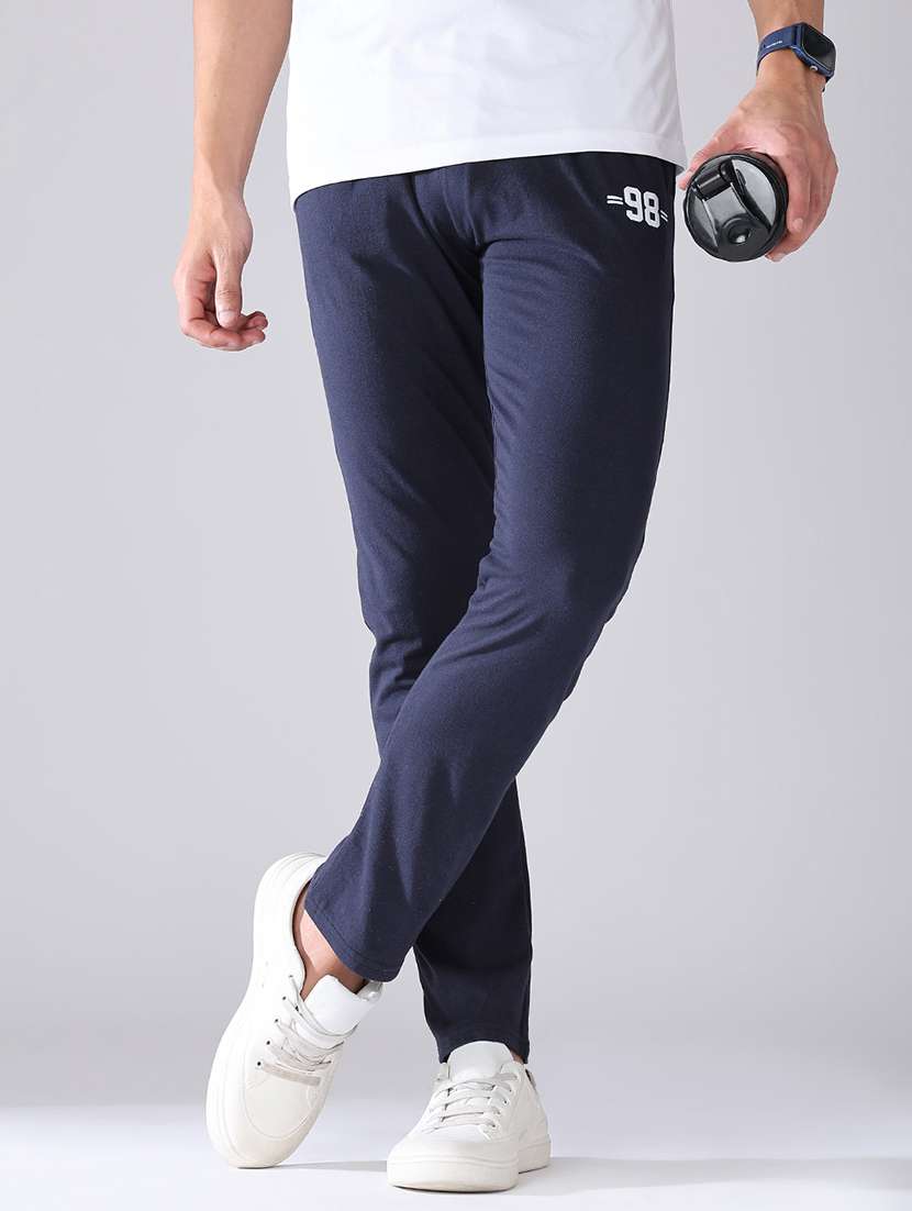 men solid mid rise slim fit track pant