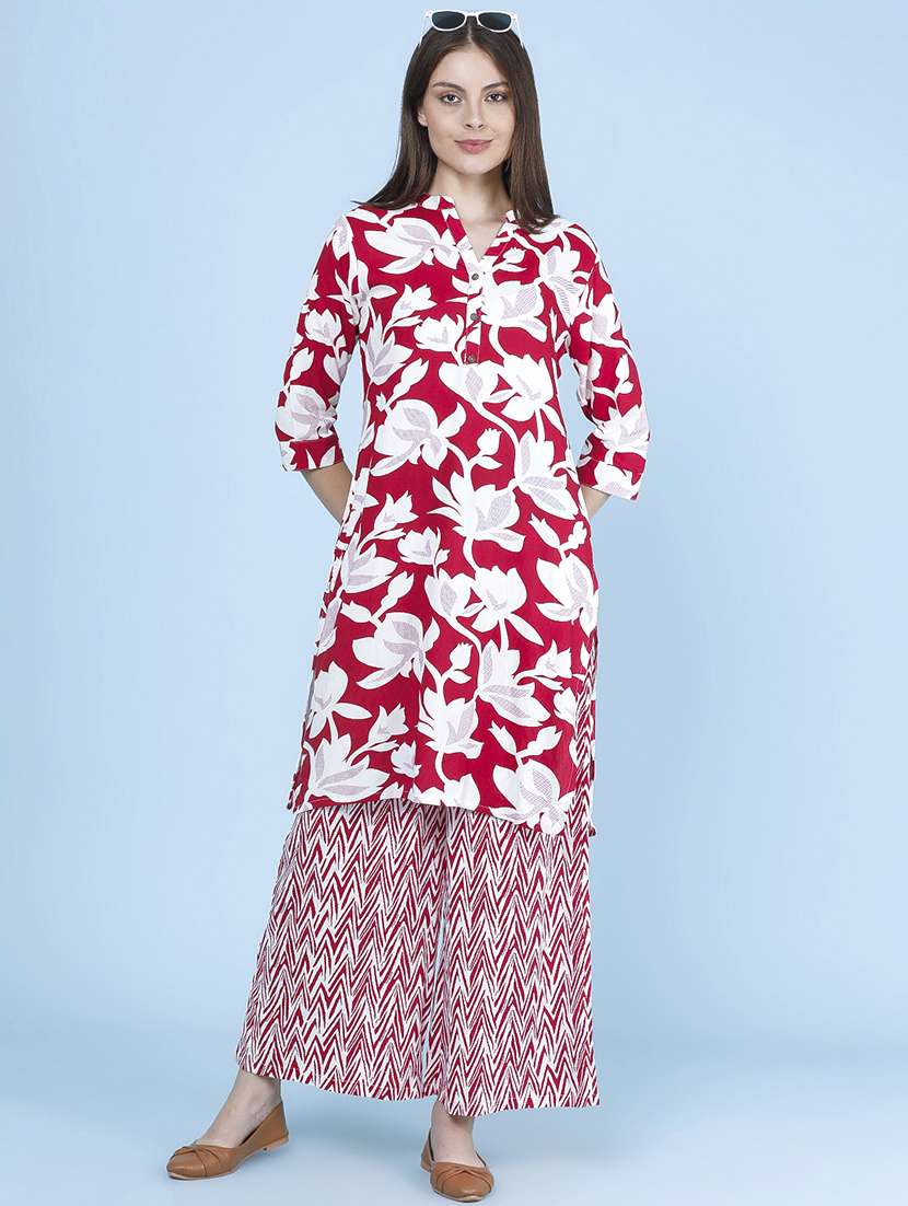 women printed three quarter sleeve kurta palazzo set