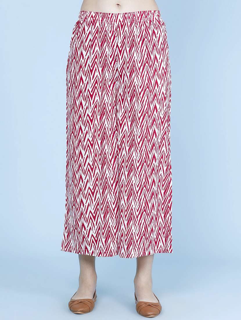 Women Printed Three Quarter Sleeve Kurta Palazzo Set - 22480503 -  Standard Image - 5