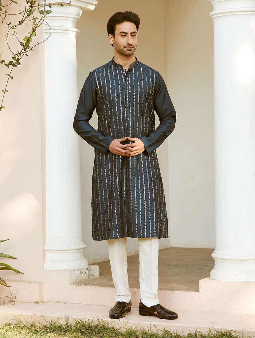 men solid with work mandarin neck kurta pyjama set
