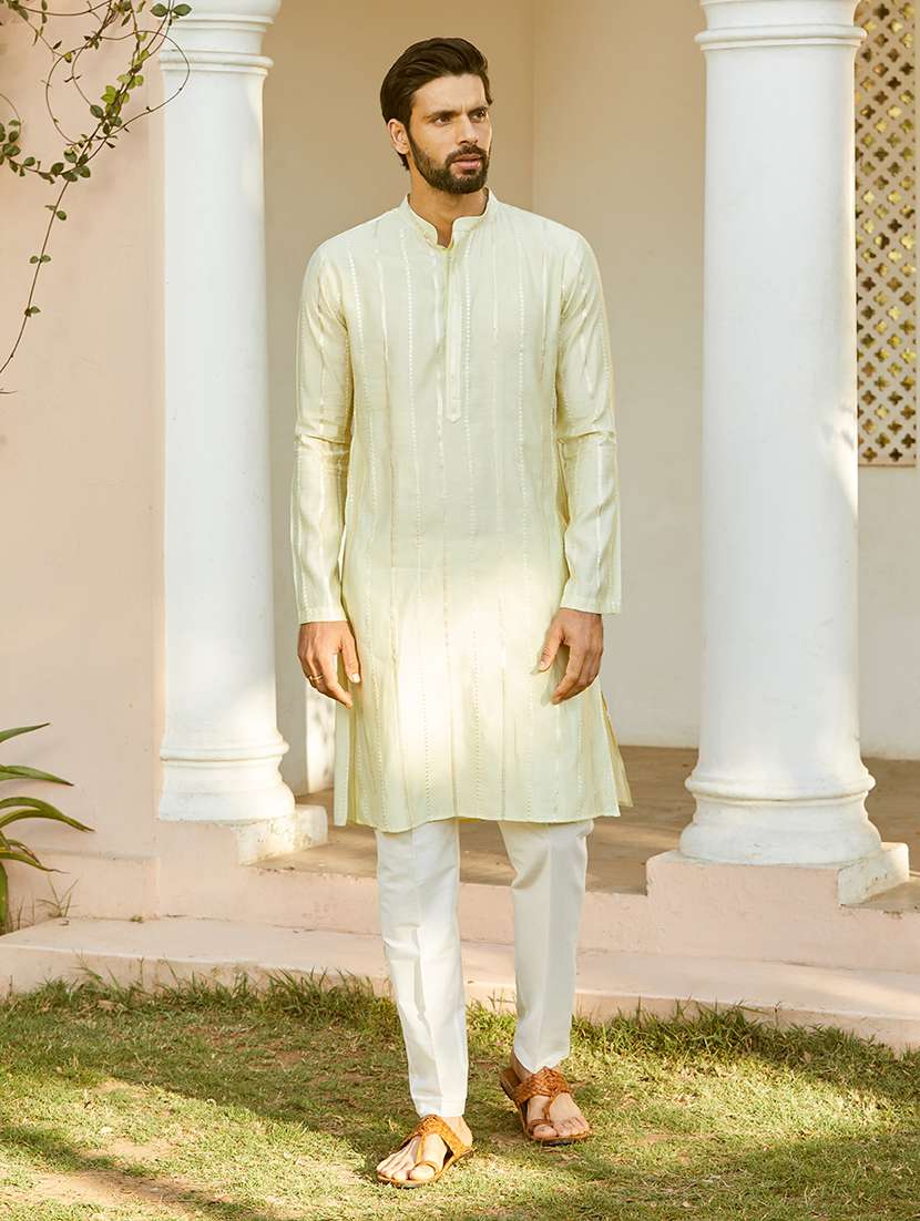 men solid with work mandarin neck kurta pyjama set