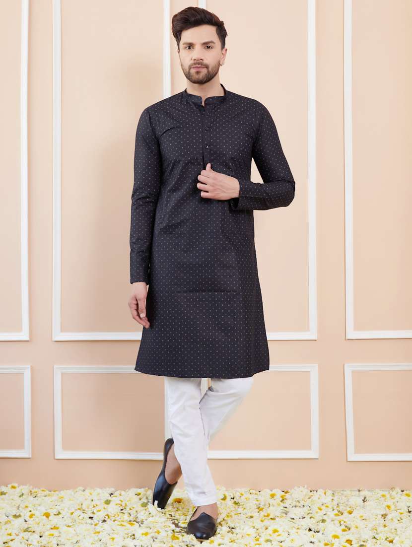 men printed mandarin neck kurta pyjama set