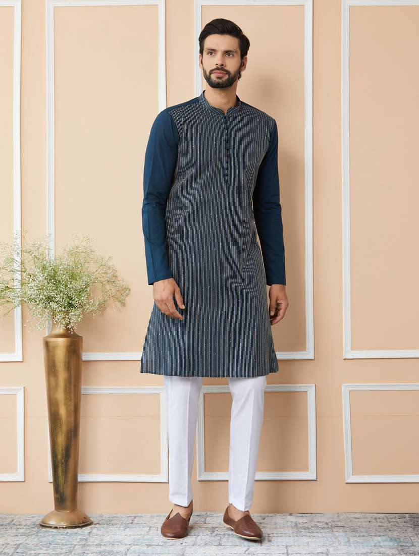 men solid with work mandarin neck kurta pyjama set