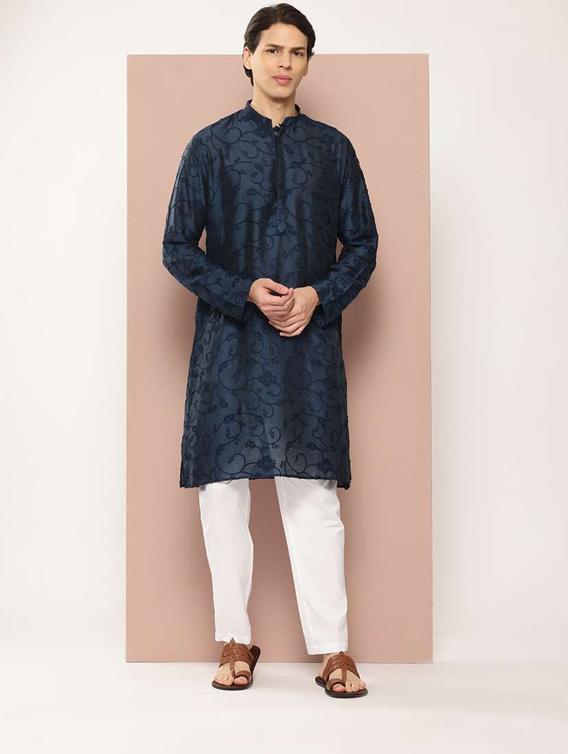 men solid with work mandarin neck kurta pyjama set