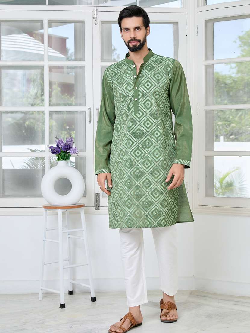 men solid with work mandarin neck kurta pyjama set