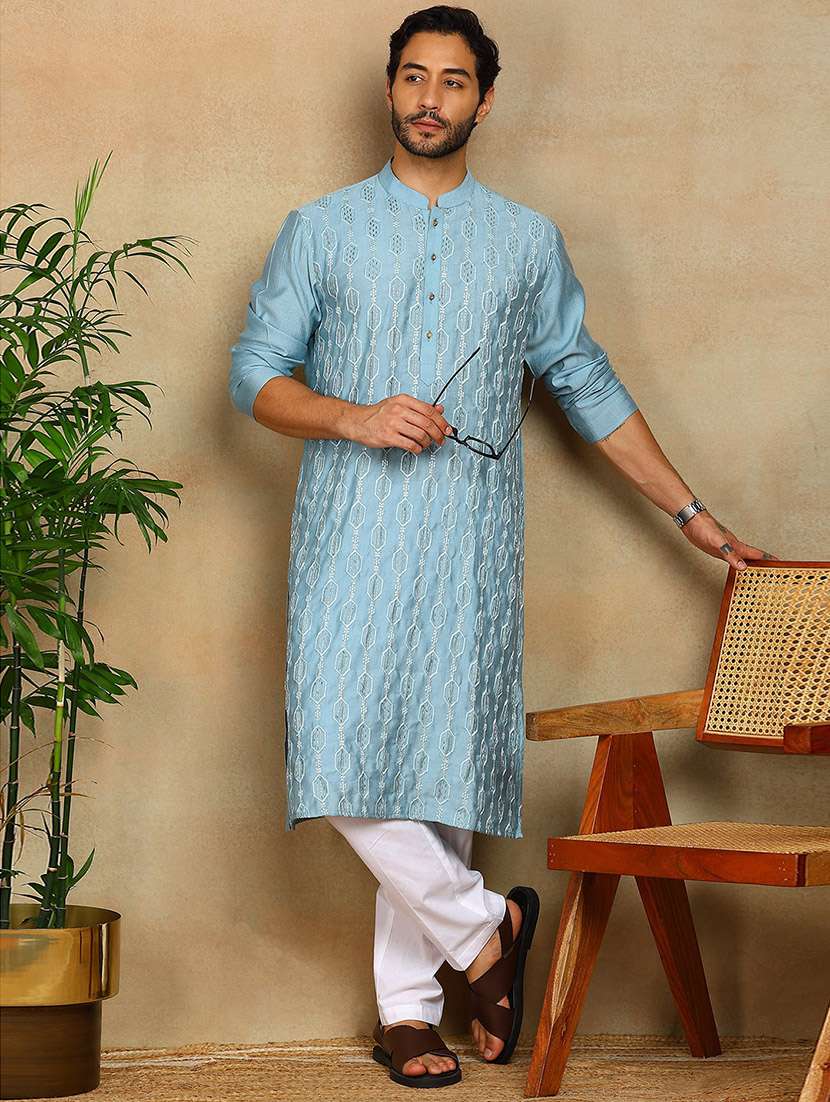 men solid with work mandarin neck kurta pyjama set