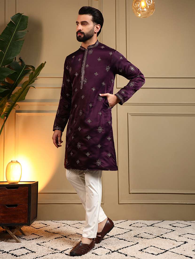 men solid with work mandarin neck long kurta - 22481629 -  Standard Image - 3