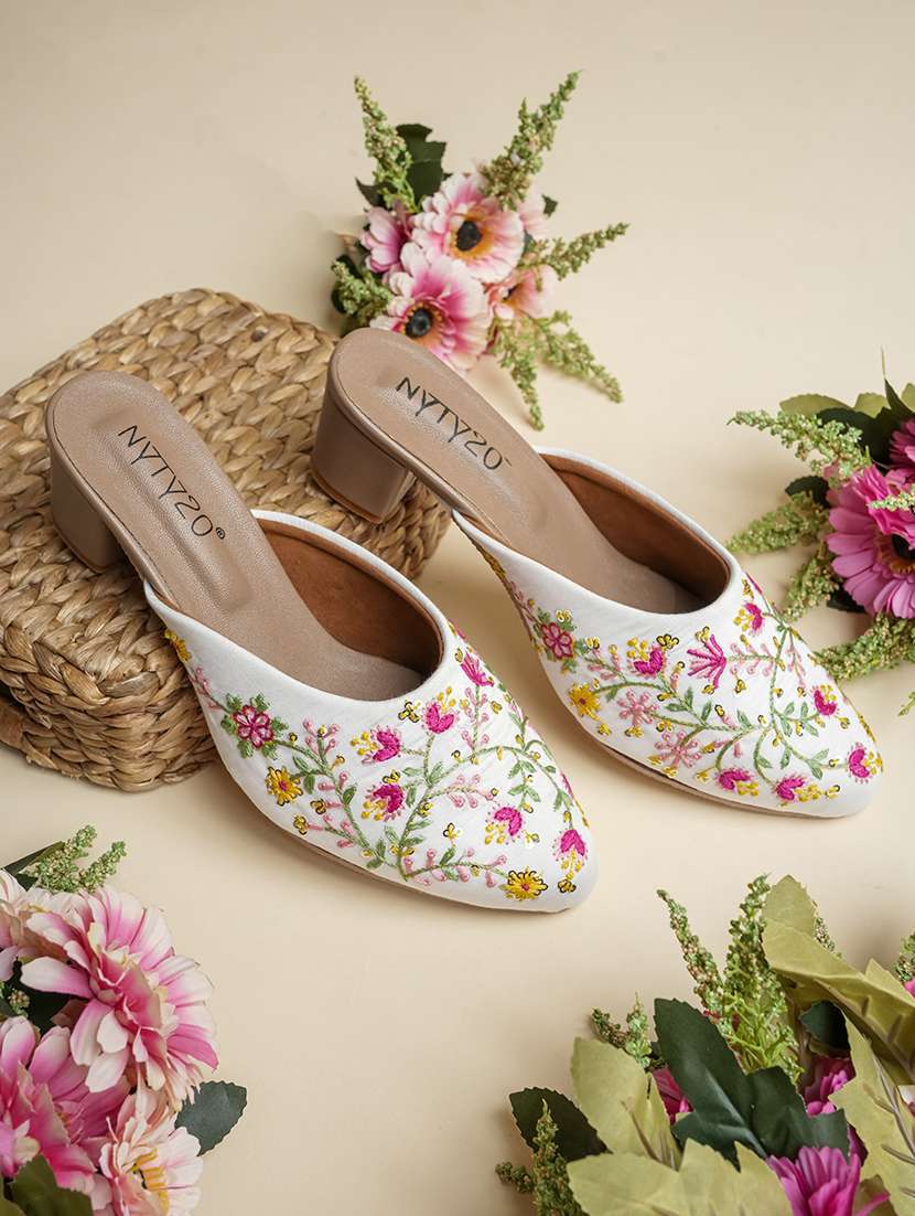 women white slip on mule