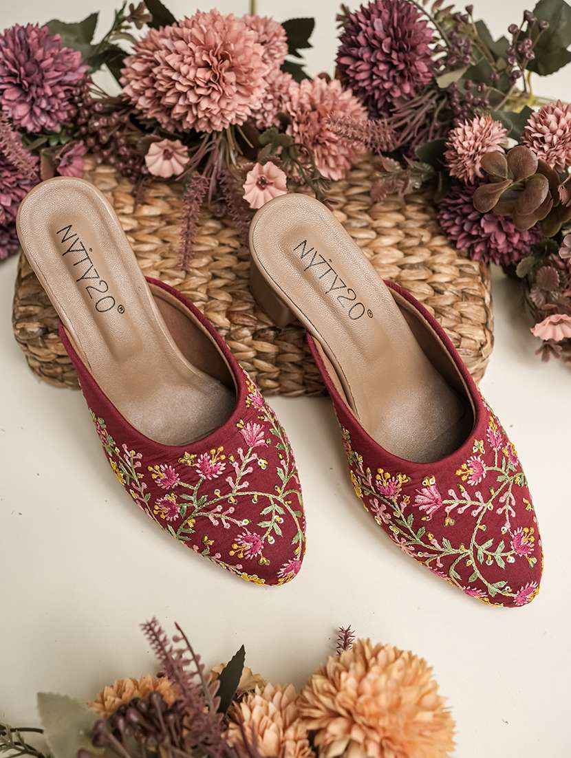 women embroidered slip on mule