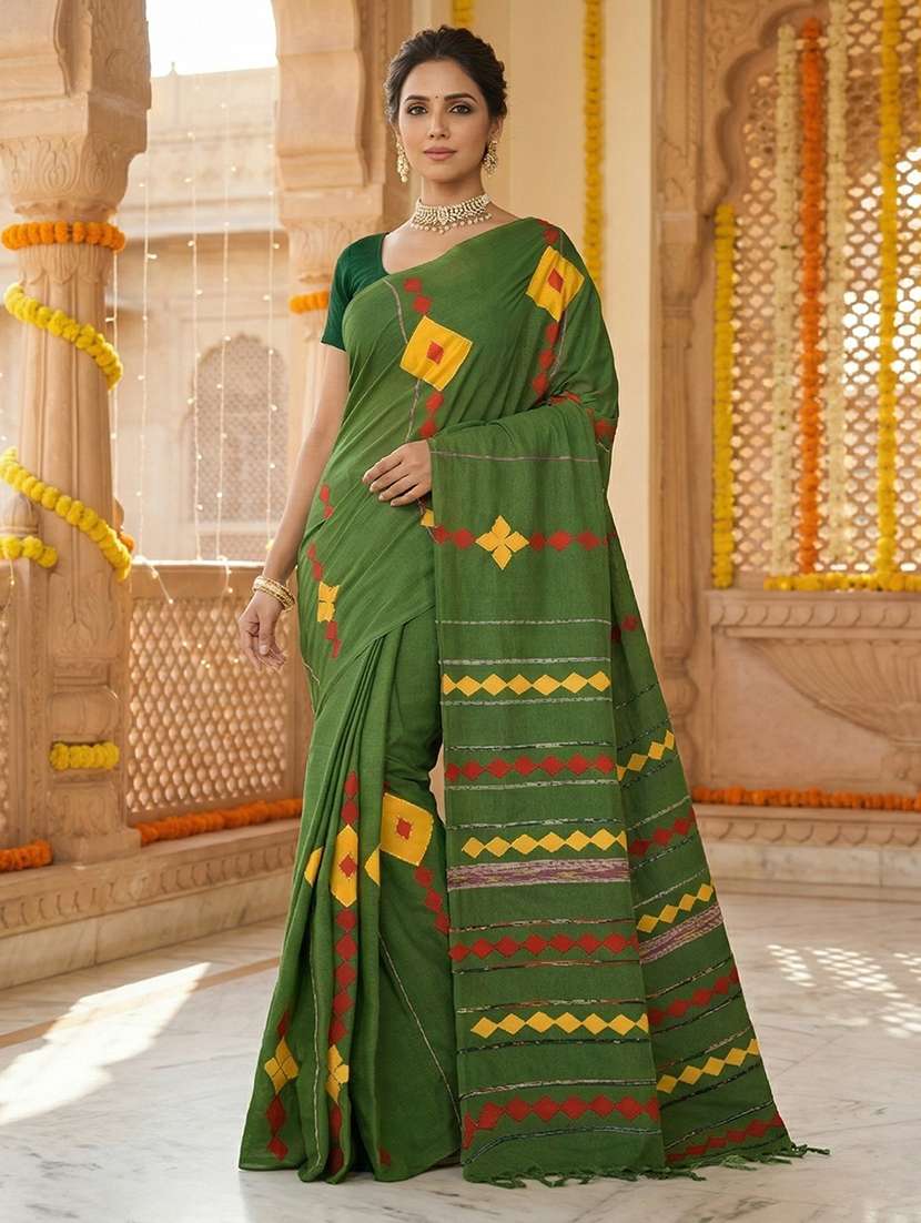 women solid with work handloom saree