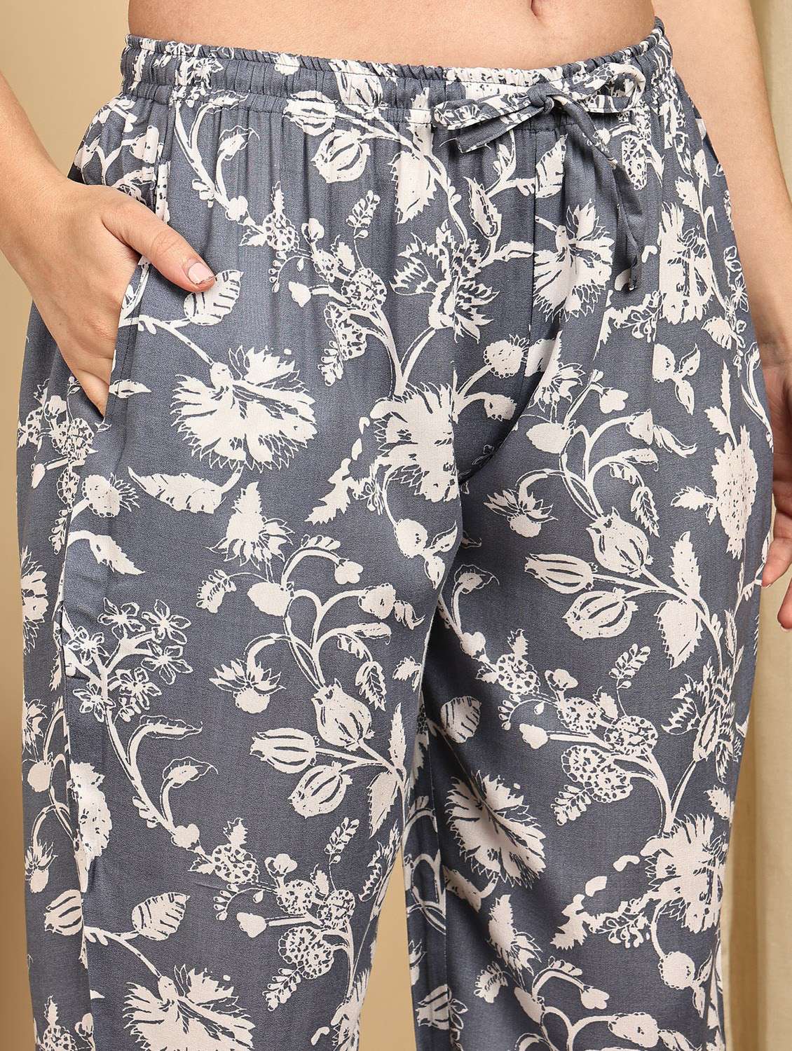 women grey cotton pyjama set nightwear set - 22486067 -  Standard Image - 5