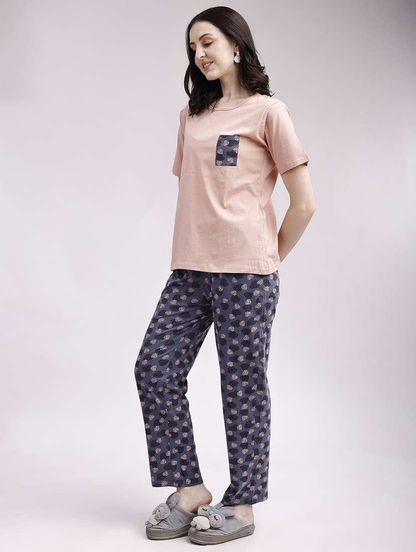 Women Peach Cotton Pyjama Set Nightwear Set - 22486070 -  Standard Image - 3