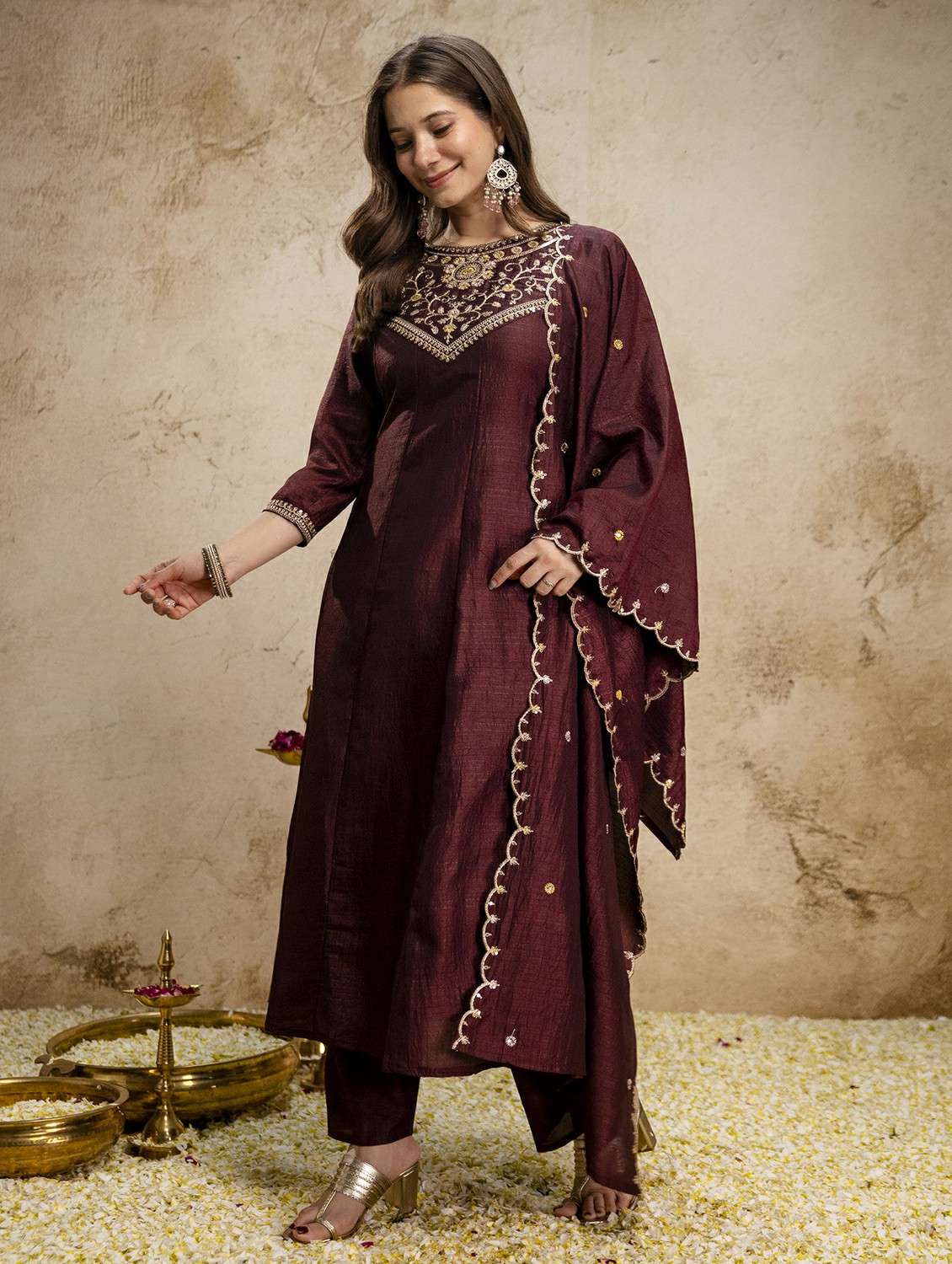 women solid with work three quarter sleeve kurta pant with dupatta set - 22486295 -  Standard Image - 3