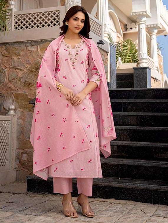 women solid with work three quarter sleeve kurta pant with dupatta set