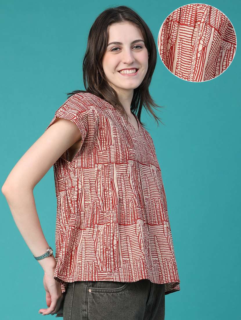 Women Printed Short Sleeves Regular Top - 22486660 -  Standard Image - 3