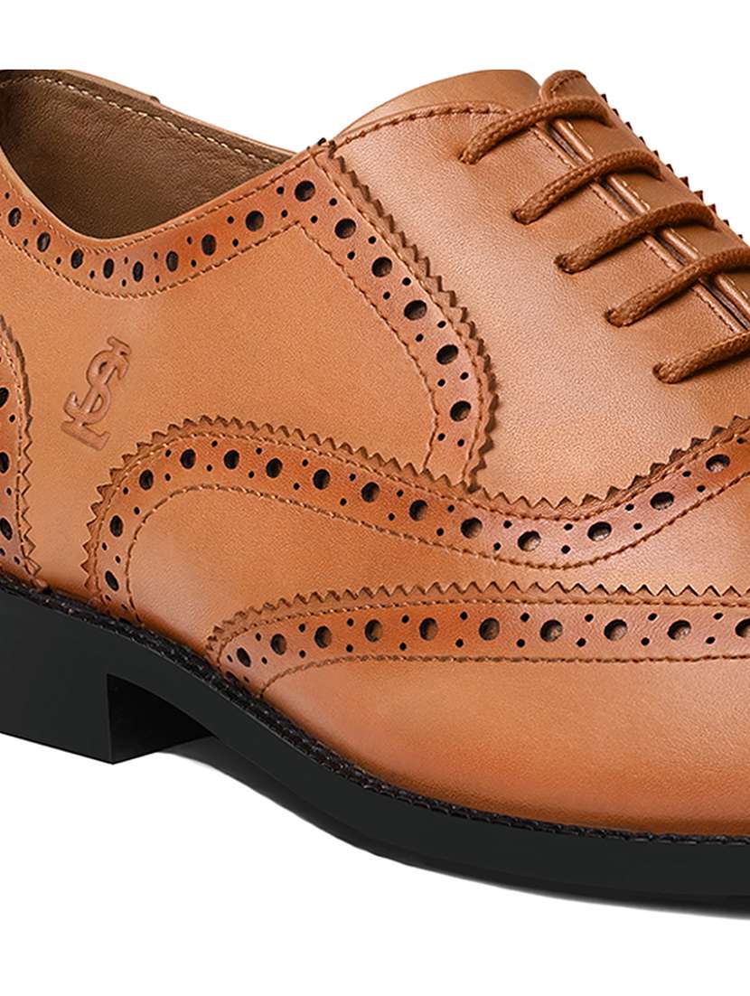 men orange lace-up brouge - 22486857 -  Standard Image - 3