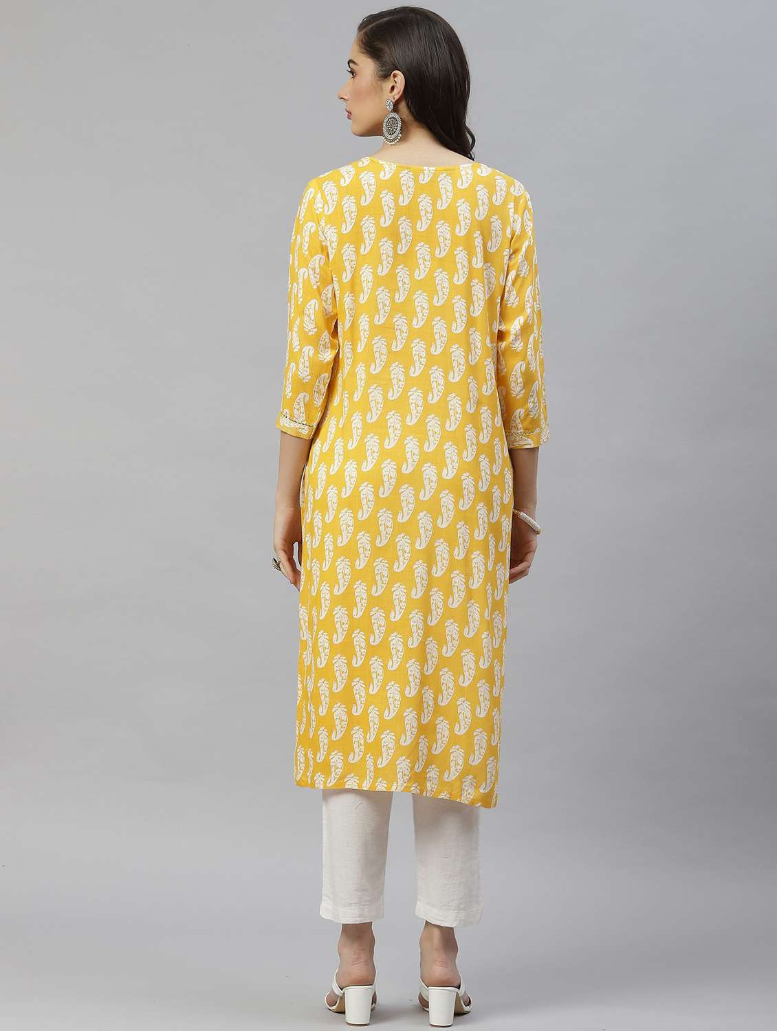 women printed three quarter sleeve straight kurta - 22486890 -  Standard Image - 3