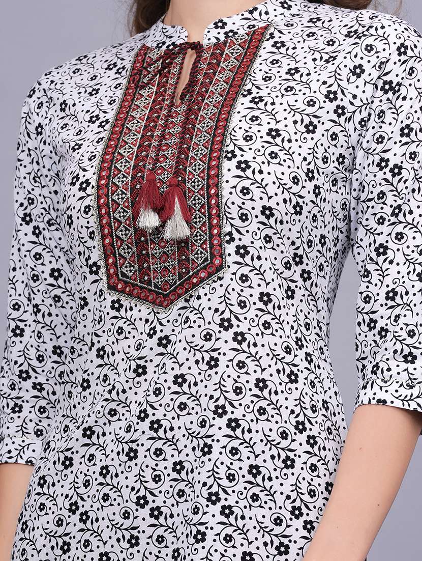 women printed three quarter sleeve straight kurta - 22486895 -  Standard Image - 5