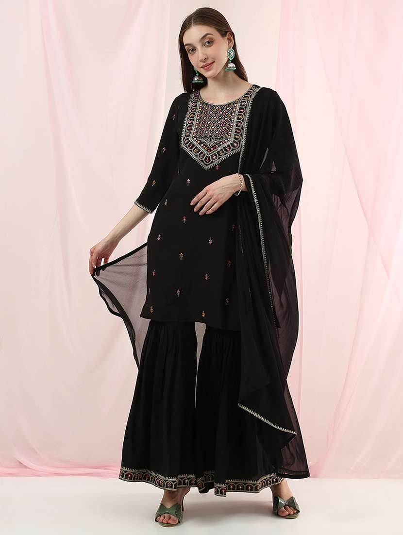 women black kurta pant set ethnic suit