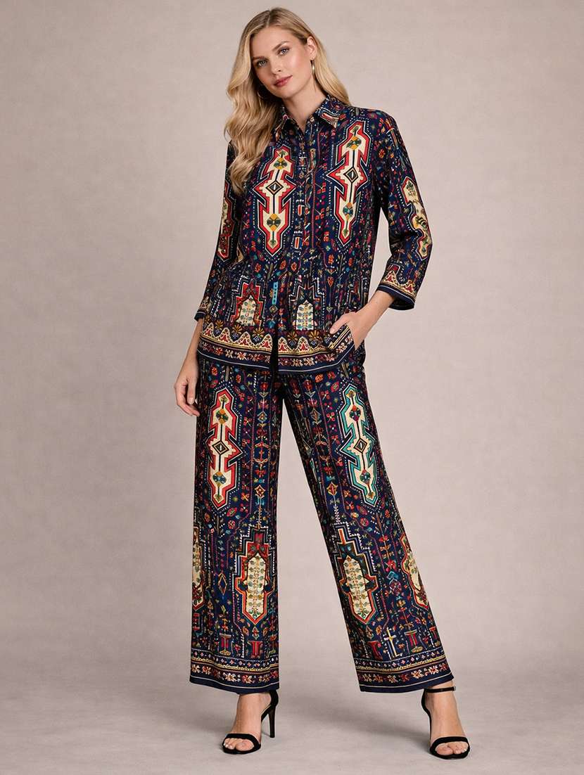 women printed three quarter sleeve shirt & trouser co-ord set