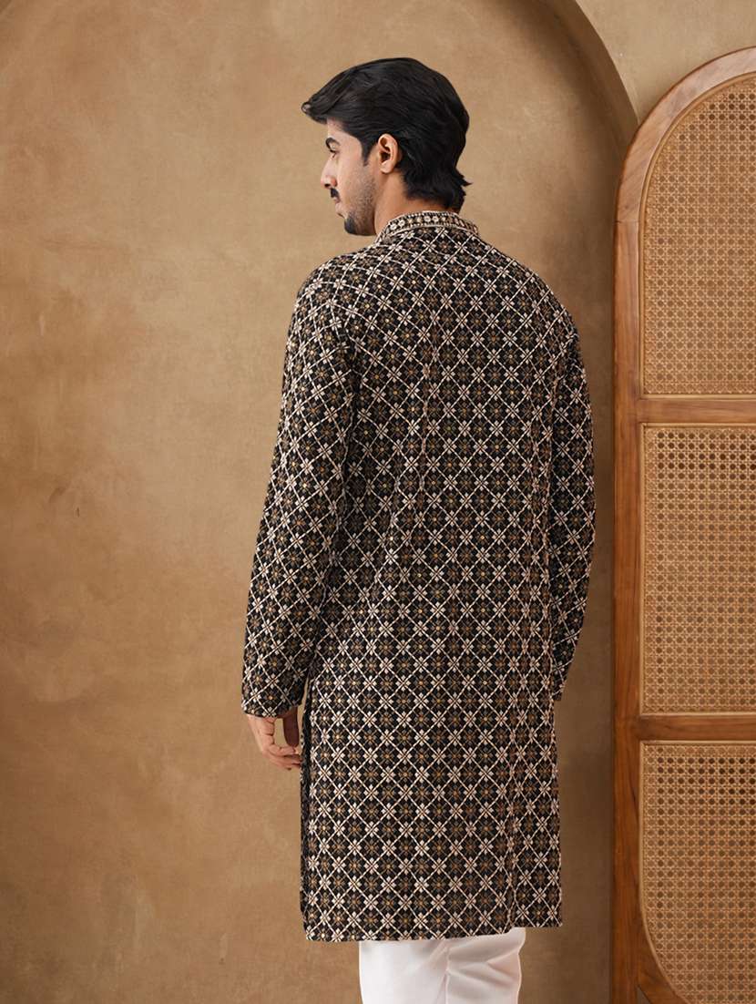 men solid with work mandarin neck long kurta - 22489373 -  Standard Image - 5