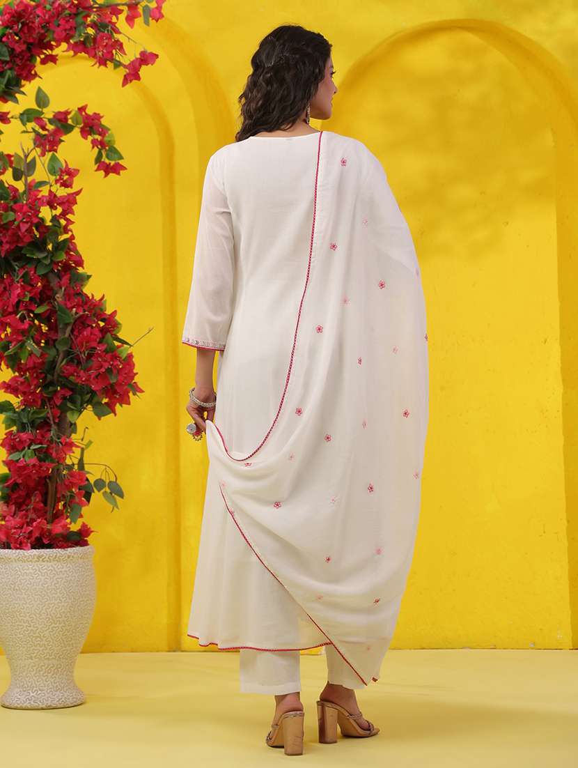 women solid with work three quarter sleeve kurta pant with dupatta set - 22489423 -  Standard Image - 5