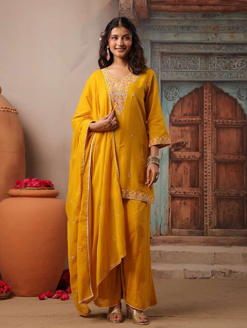 women solid with work three quarter sleeve kurta palazzo with dupatta set - 22489460 -  Standard Image - 3