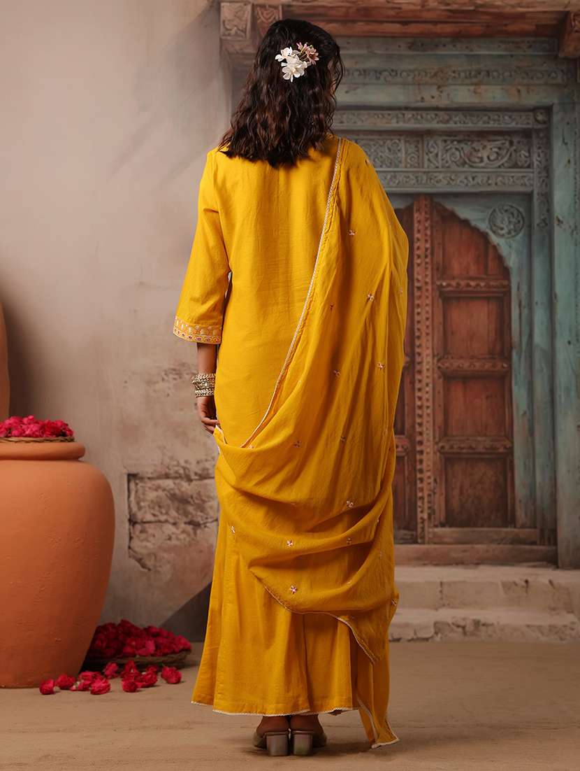 women solid with work three quarter sleeve kurta palazzo with dupatta set - 22489460 -  Standard Image - 5