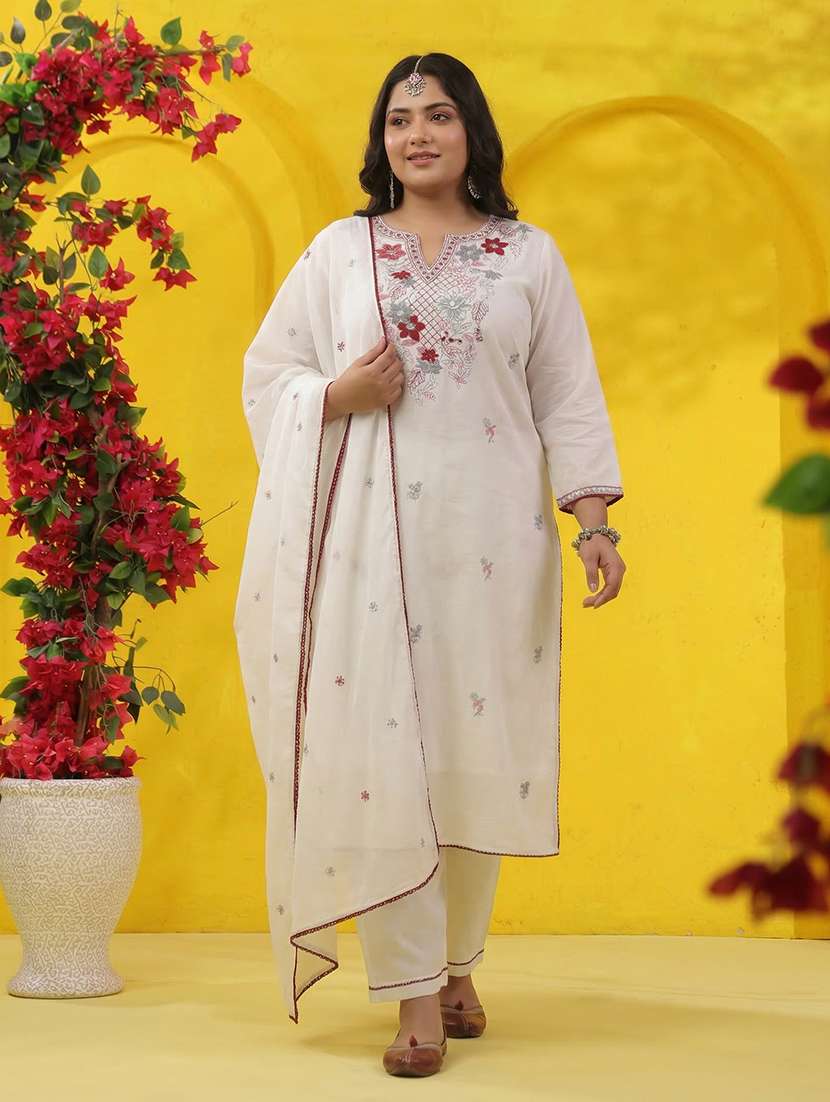 women solid with work three quarter sleeve kurta pant with dupatta set - 22489466 -  Standard Image - 3