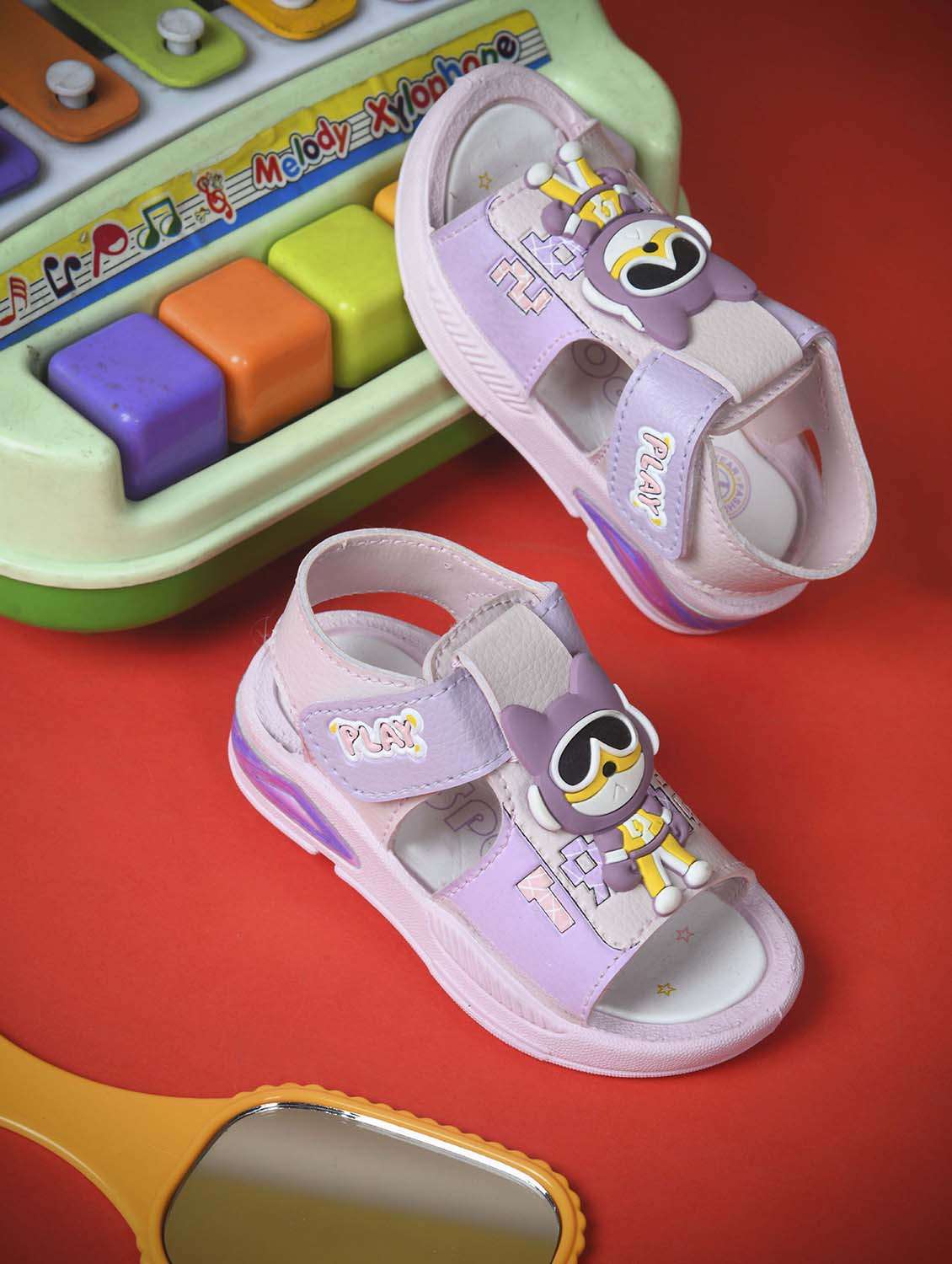 kids beige synthetic floater