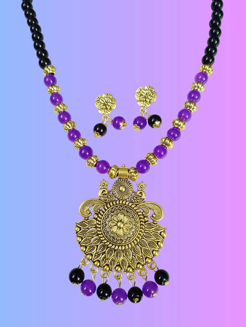 oxidized pendant necklace and earring set
