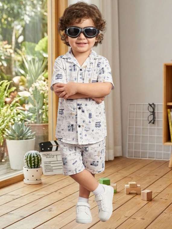 boys printed short sleeves shirt and shorts set