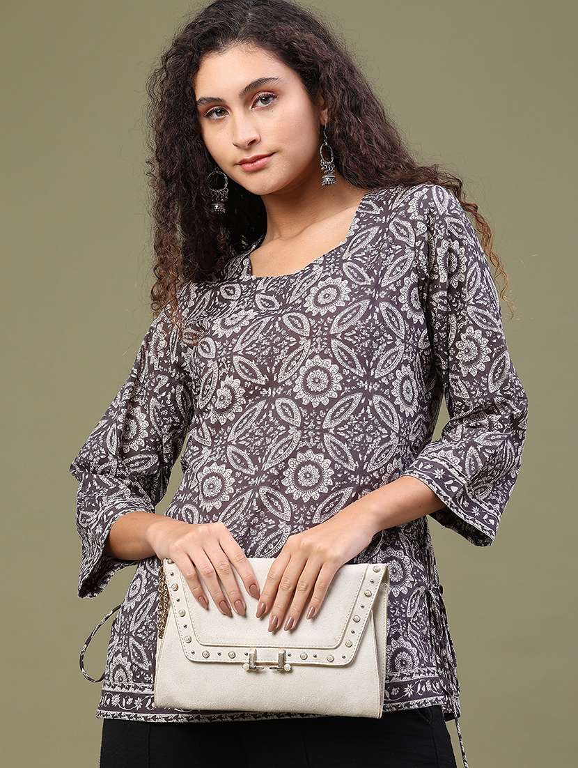 women printed three quarter sleeves straight kurti