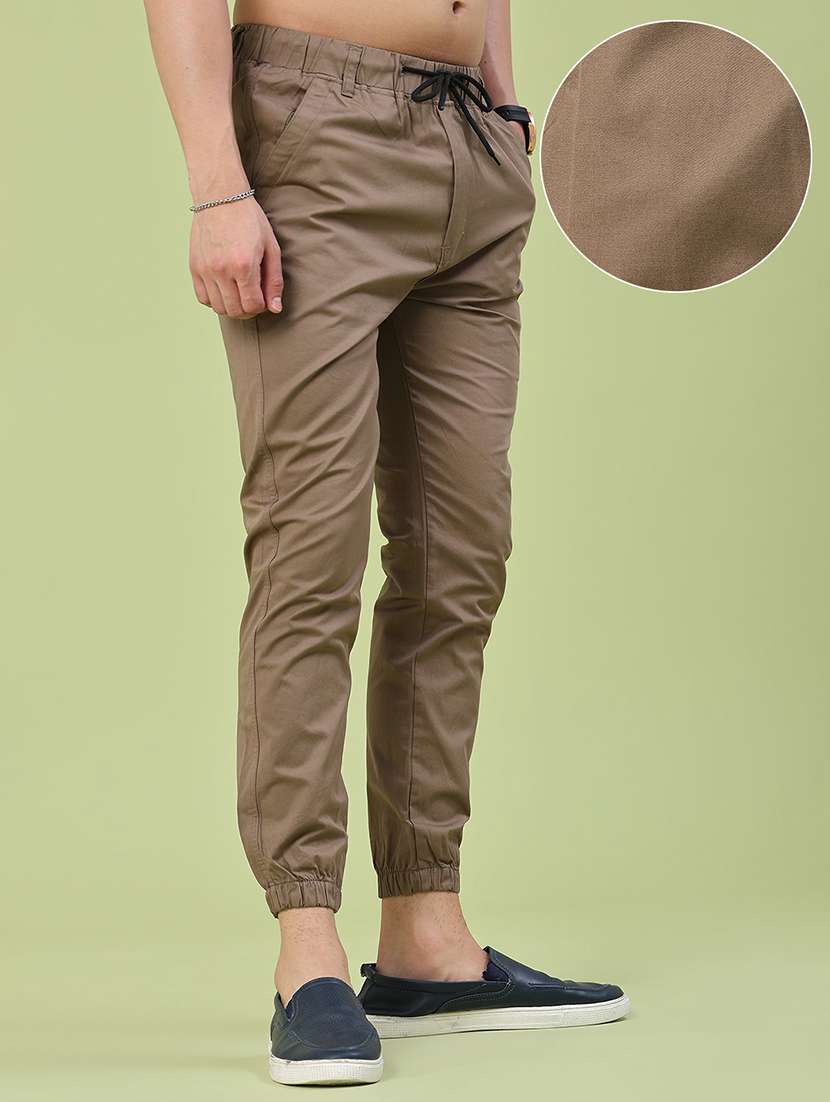 men solid mid rise regular fit jogger - 22490272 -  Standard Image - 3
