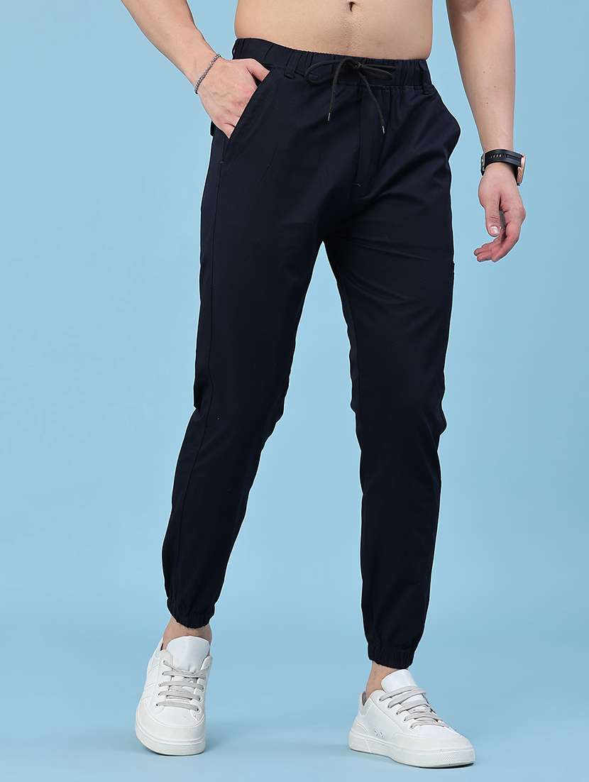 men solid mid rise regular fit jogger