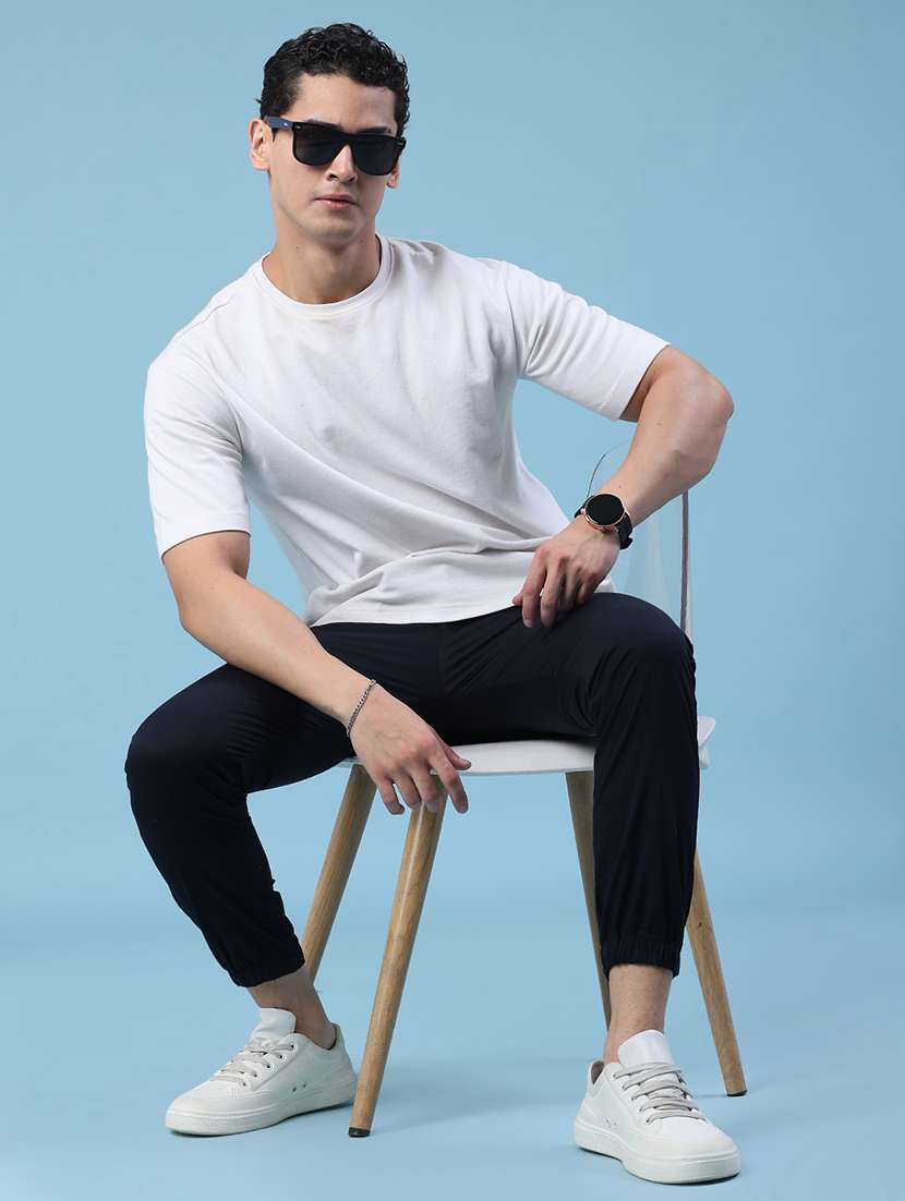 men solid mid rise regular fit jogger - 22490276 -  Standard Image - 5