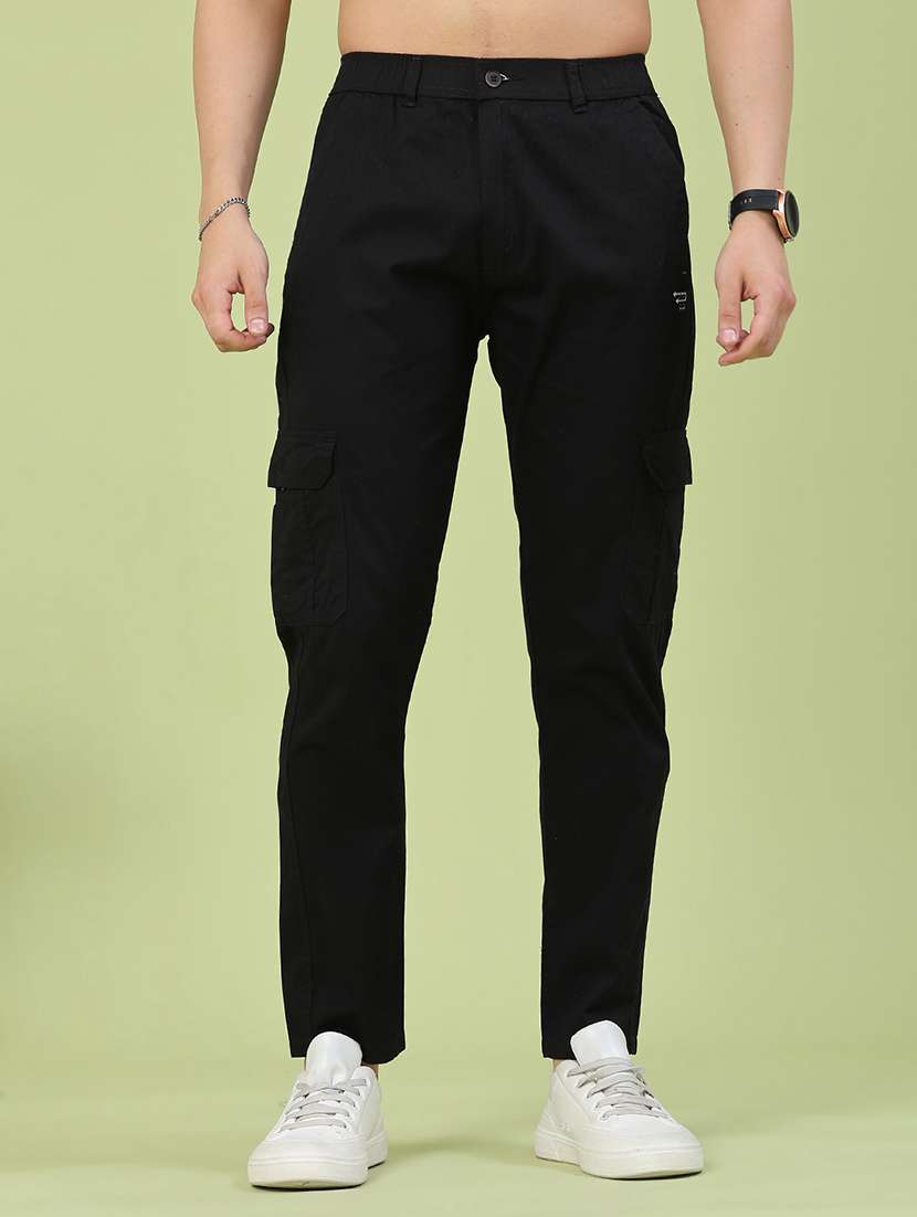 men solid mid rise regular fit cargo 