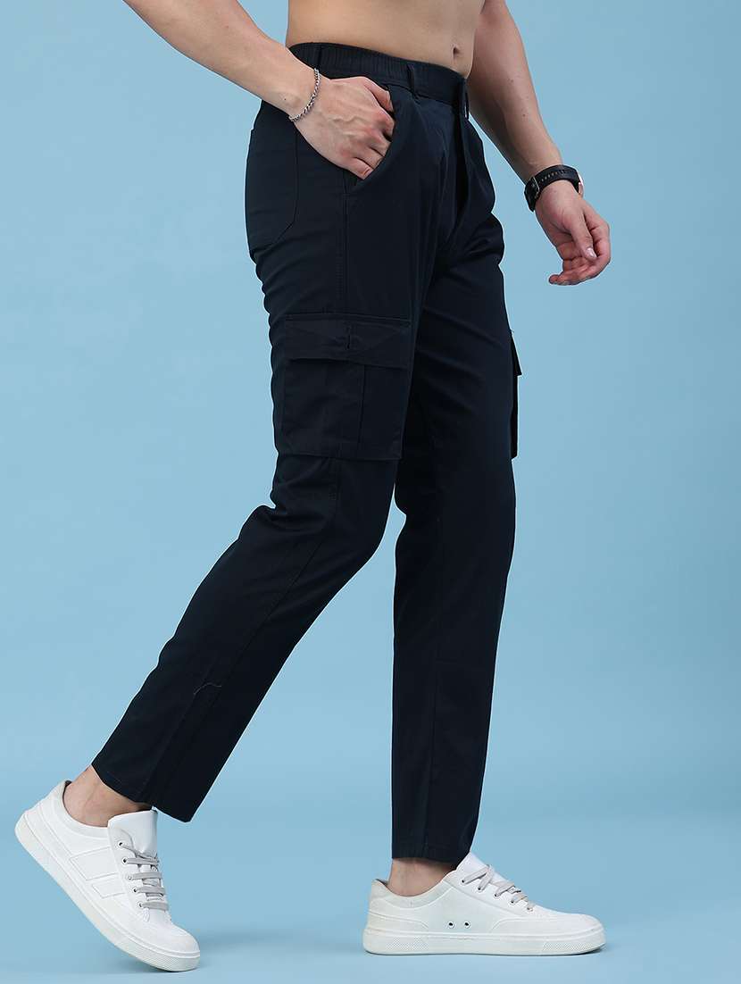men solid mid rise regular fit cargo  - 22490286 -  Standard Image - 3