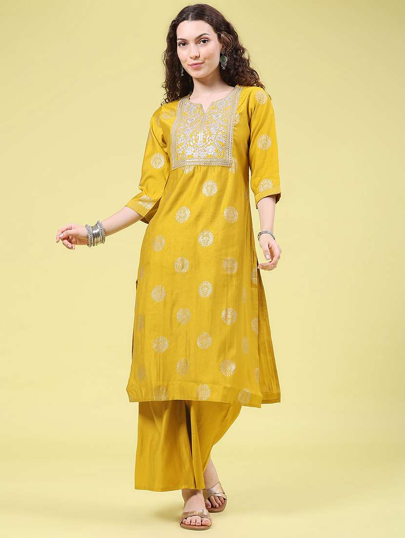 Women Printed Three Quarter Sleeve Kurta Palazzo Set - 22490364 -  Standard Image - 3