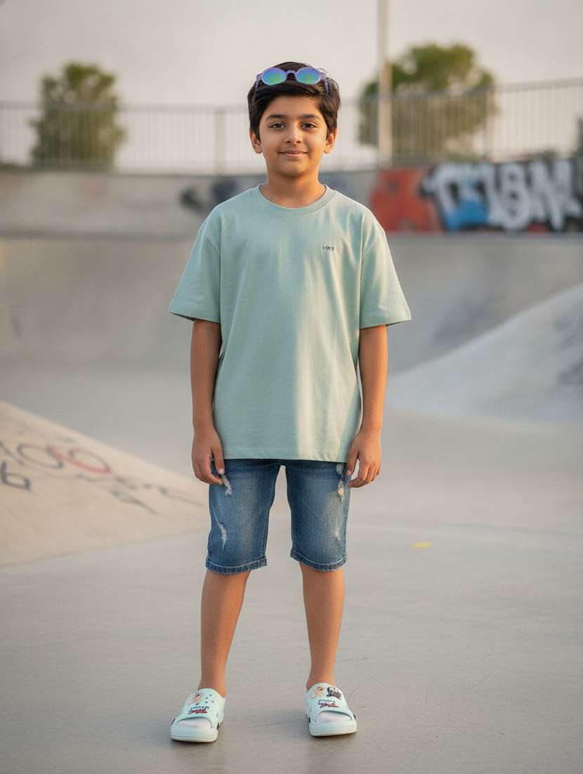 boys self design short sleeves regular fit t-shirt