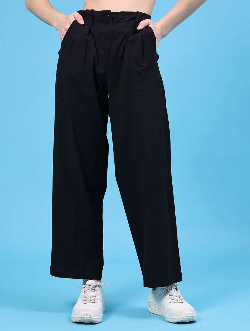 women solid mid rise straight pleated trouser