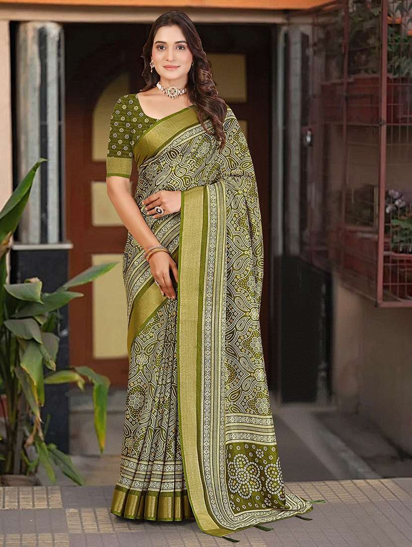 women printed casual wear saree with blouse