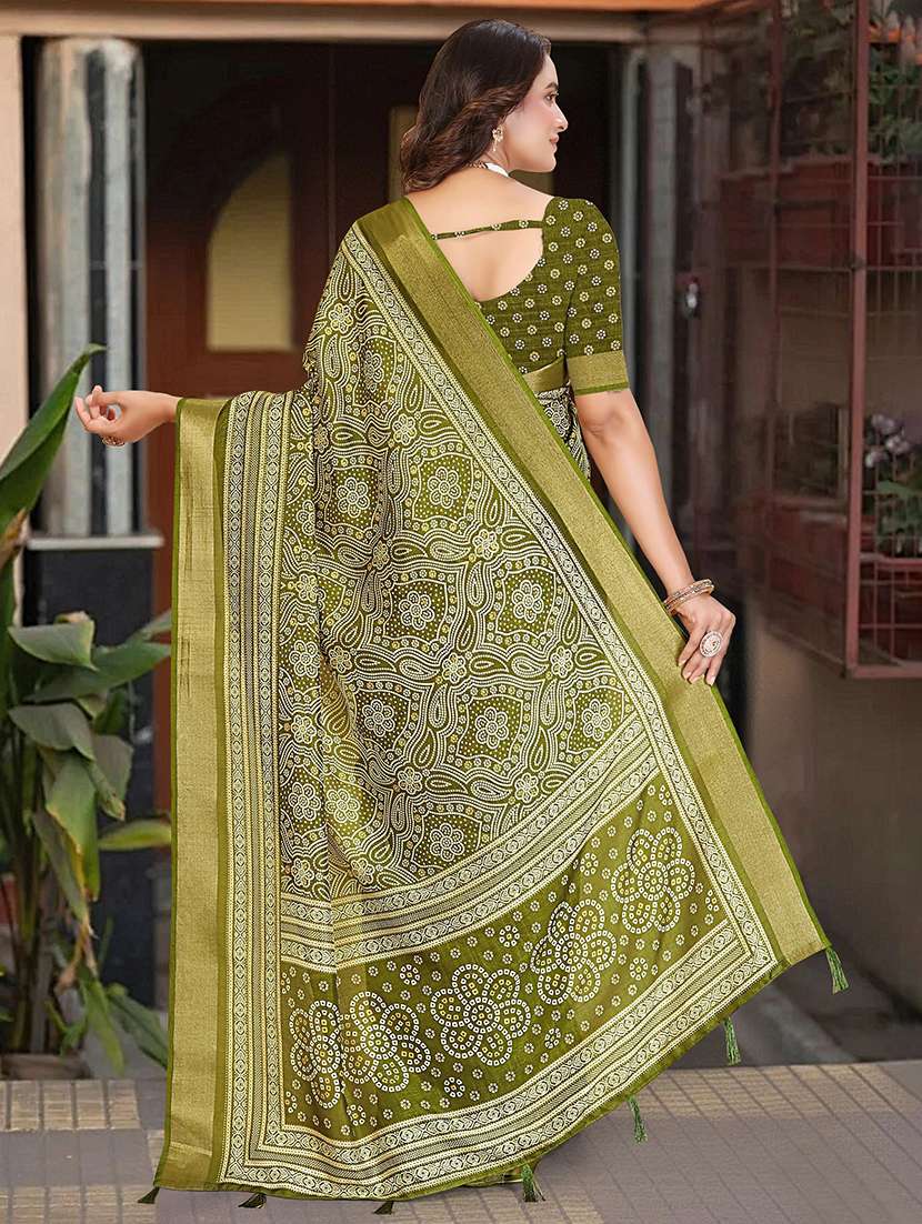 women printed casual wear saree with blouse - 22491582 -  Standard Image - 3